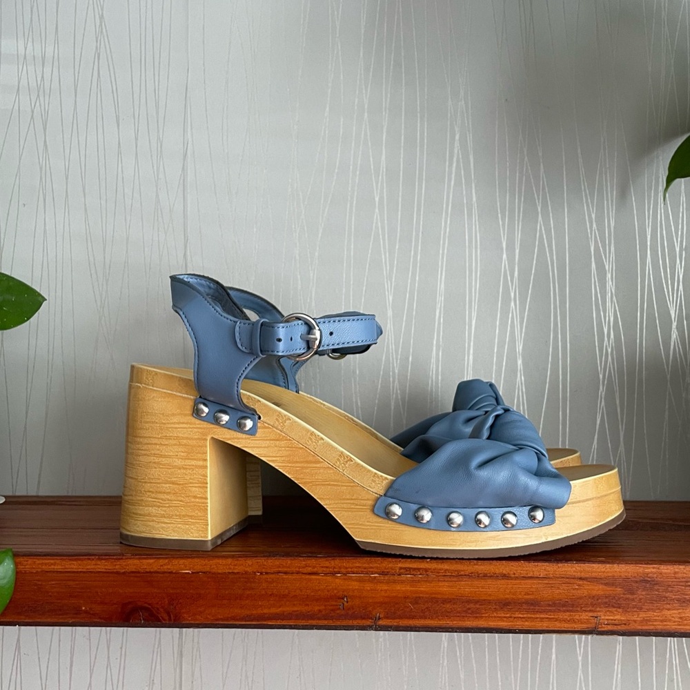 Sam & Libby Wood Sandals